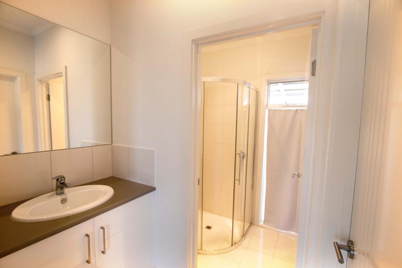 Coorong Island Retreat - Farm Stay At Pet Friendly Property Meningie Kültér fotó