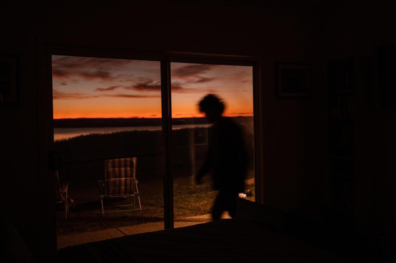 Coorong Island Retreat - Farm Stay At Pet Friendly Property Meningie Kültér fotó